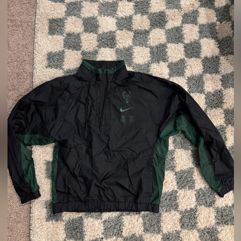Milwaukee Bucks Nike Black and Green Sports Jacket